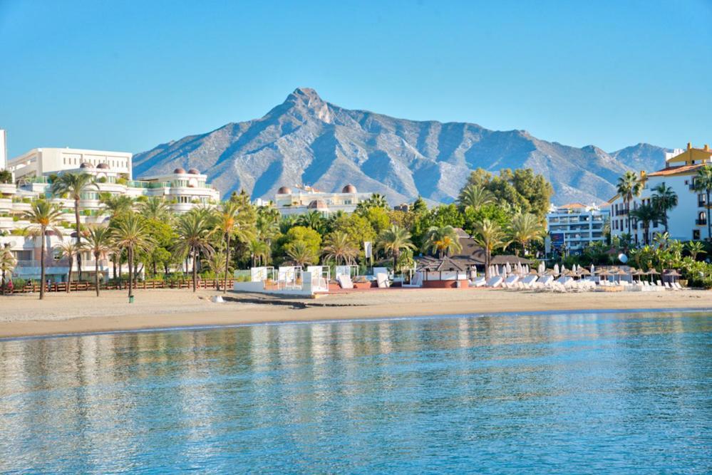 Playas Del Duque, Puerto Banus, Golf .Playa Y Compras Daire Marbella Dış mekan fotoğraf