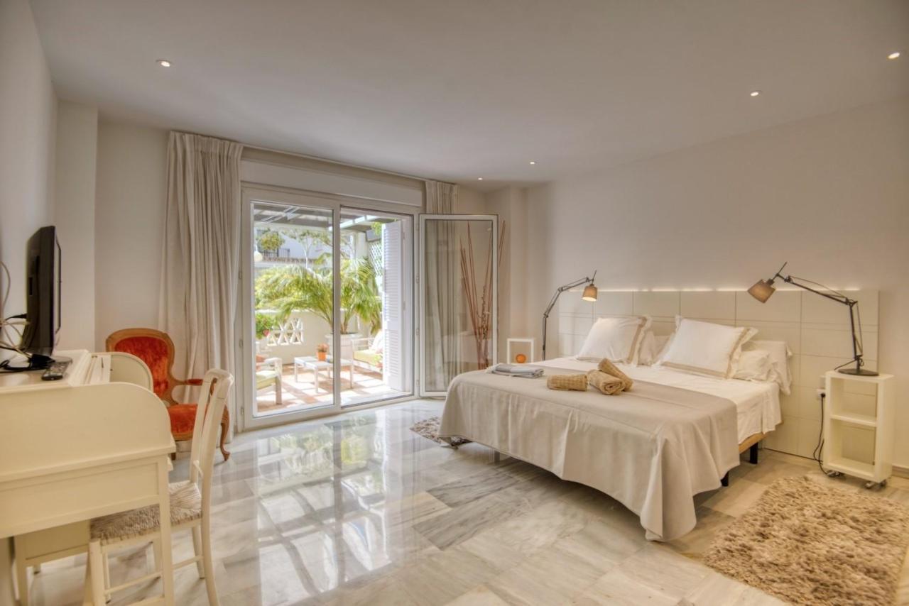 Playas Del Duque, Puerto Banus, Golf .Playa Y Compras Daire Marbella Dış mekan fotoğraf